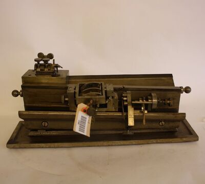 Voorwerpen Adlib\20000\V25007.jpg; V25007; ;